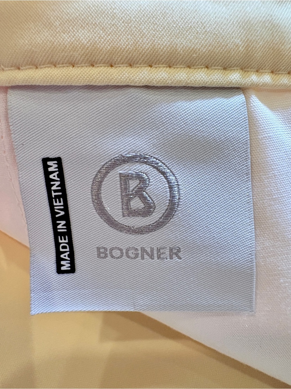 Bogner Koralie Light Yellow Functional Golf Shorts Size 6 - Picture 6 of 8